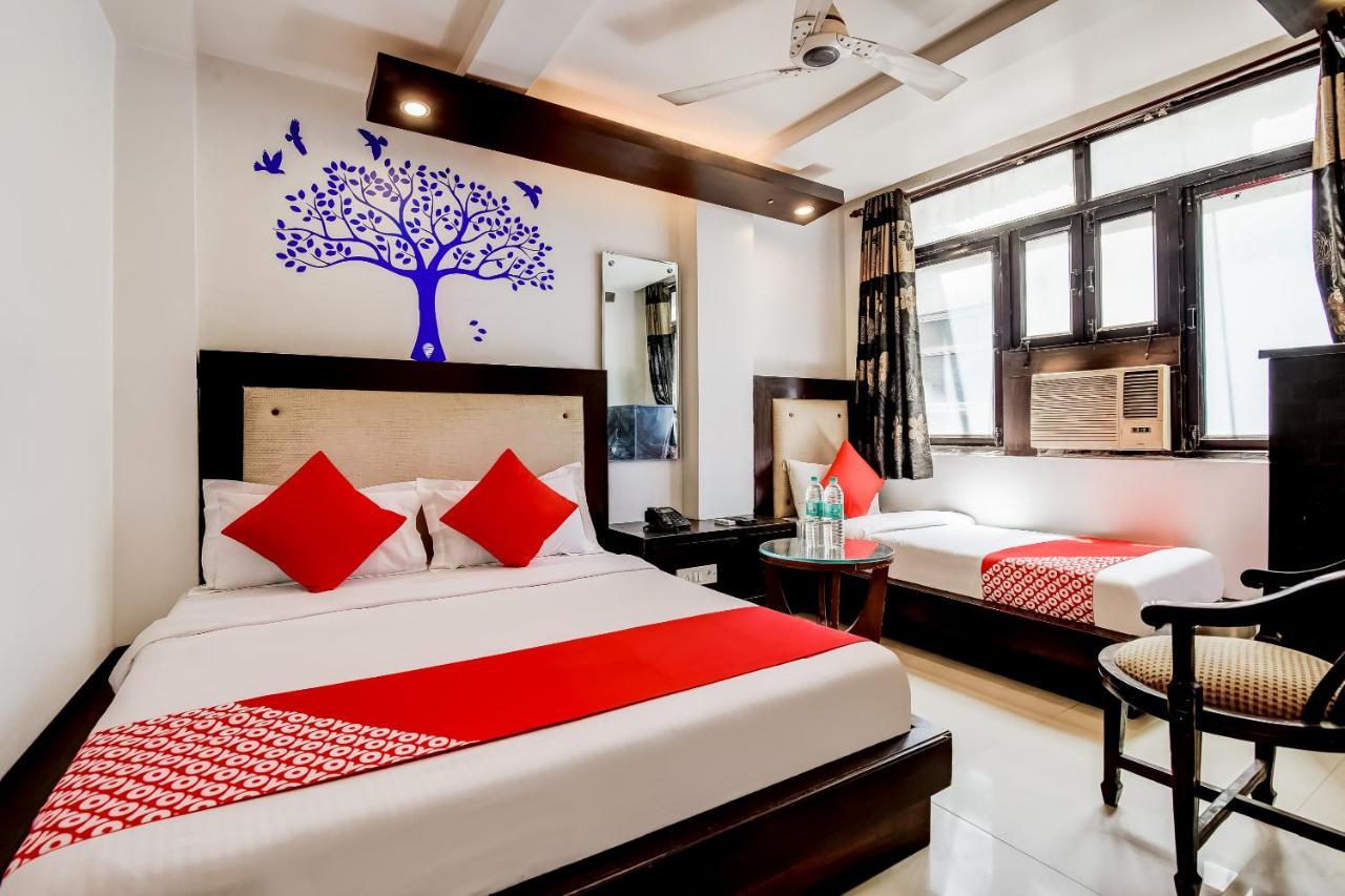 Oyo 7781 Hotel Sai International Új-Delhi Kültér fotó