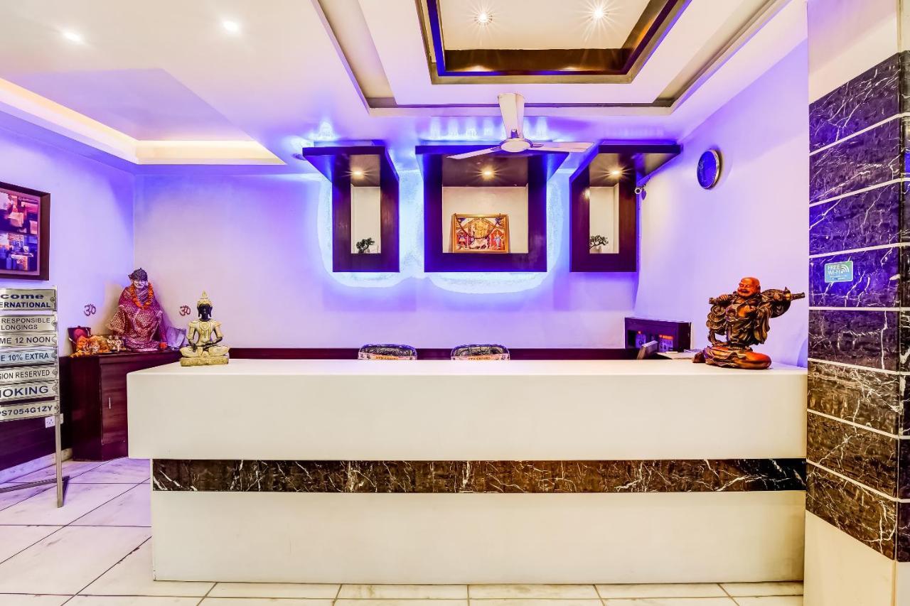 Oyo 7781 Hotel Sai International Új-Delhi Kültér fotó