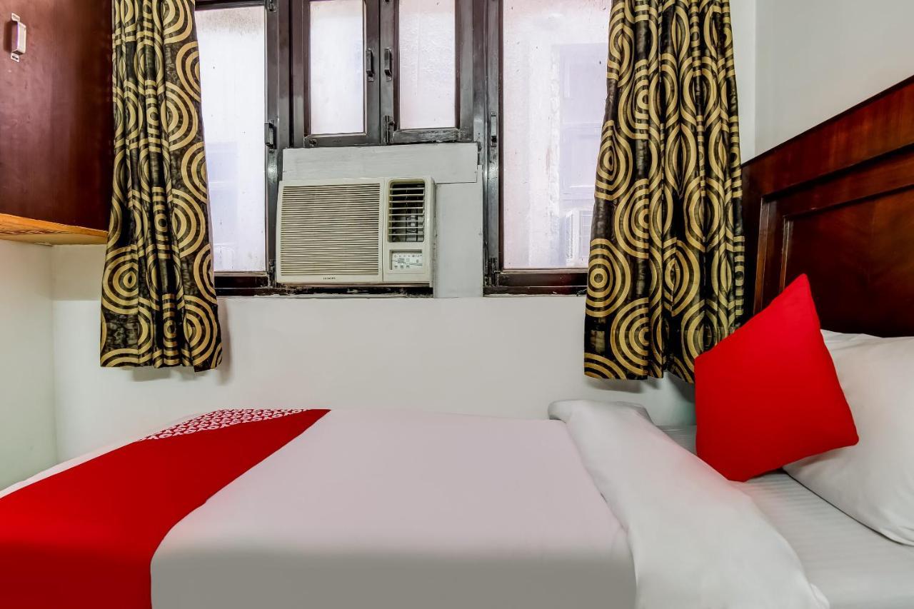Oyo 7781 Hotel Sai International Új-Delhi Kültér fotó