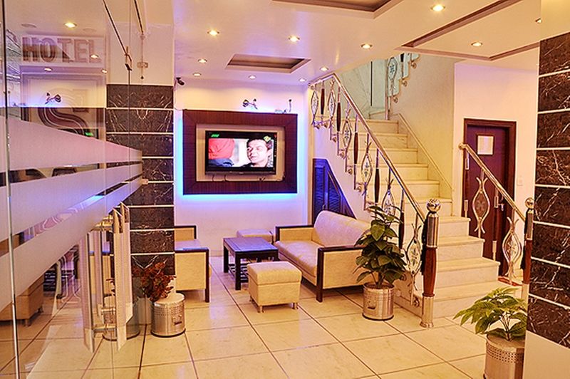 Oyo 7781 Hotel Sai International Új-Delhi Kültér fotó